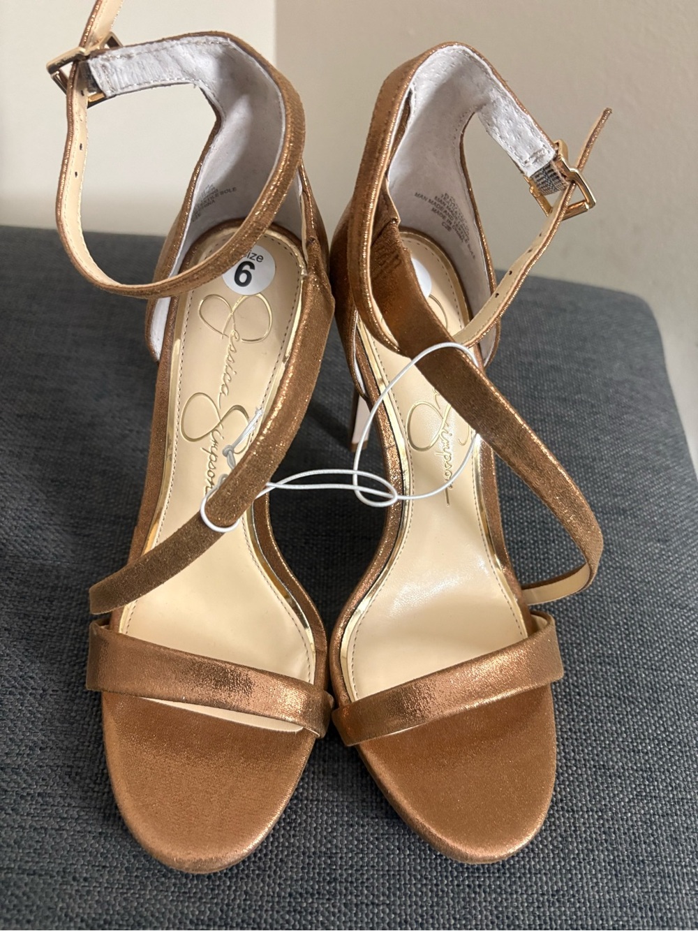 Women’s Jessica Simpson Bronze Strappy Open Toe Heels Size 6